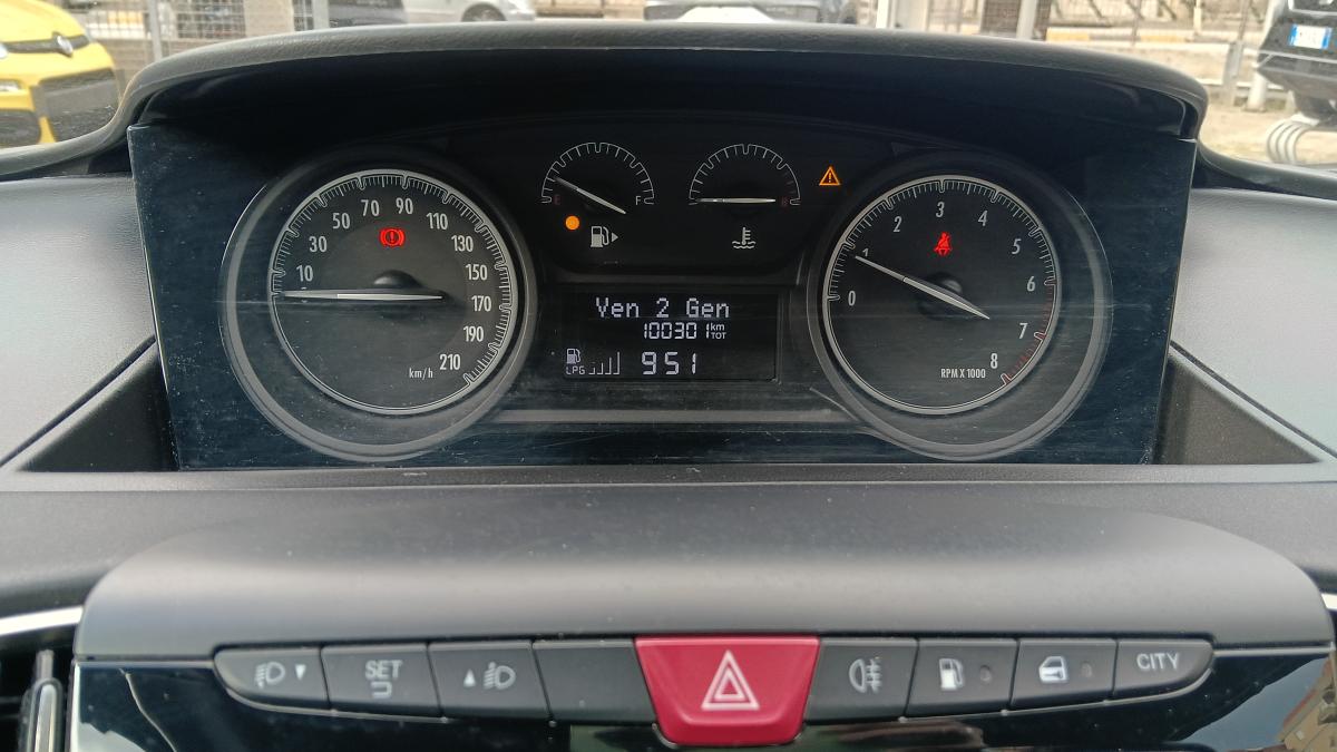 Lancia Ypsilon 1.2 69 CV 5 porte GPL Gold